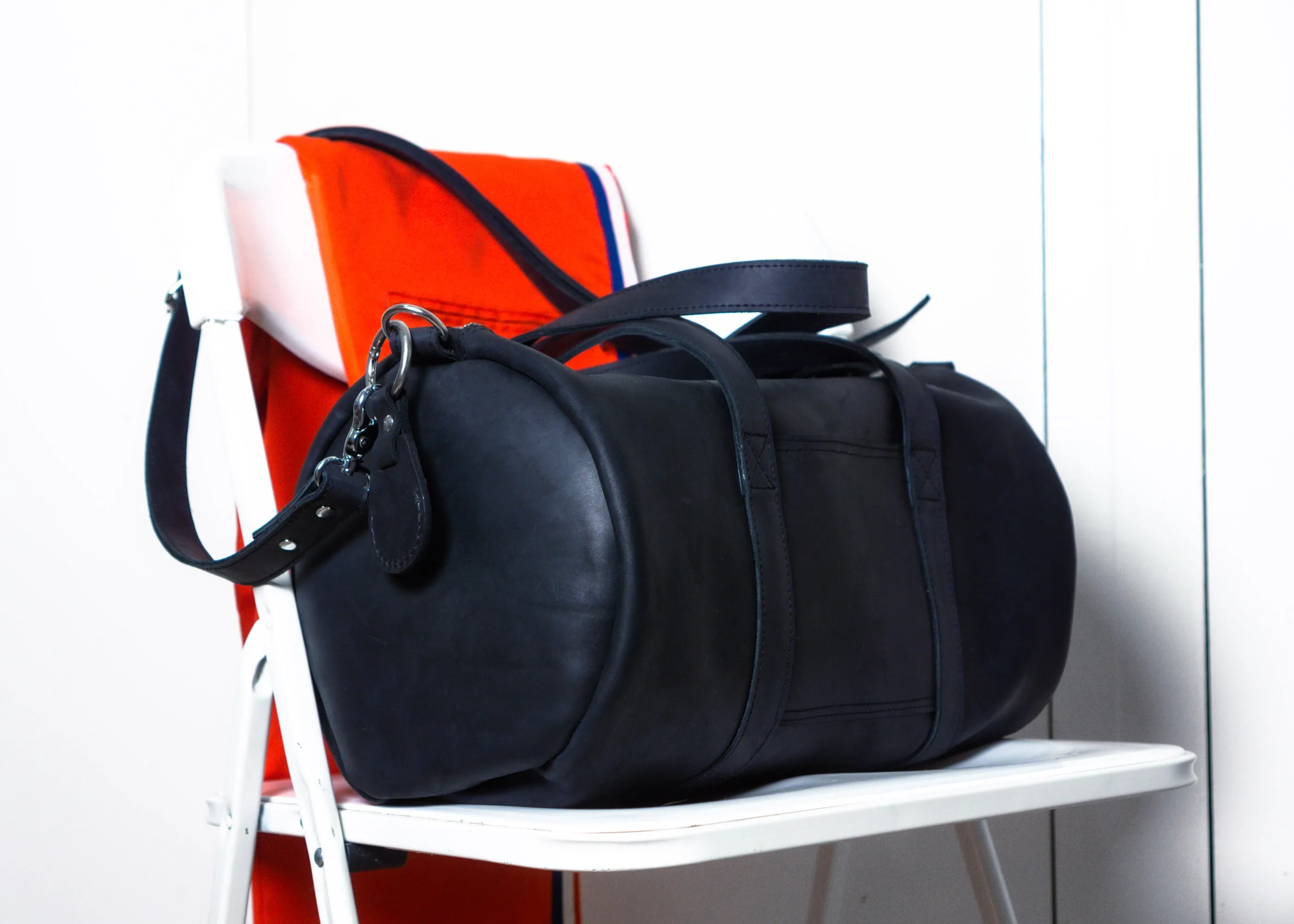 Black Leather Duffle Bag, Weekender, Gym, Everyday use, Travel, Minimalist Holdall