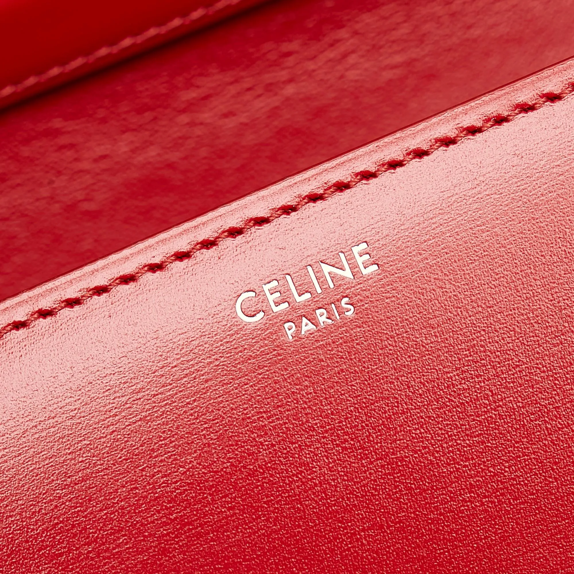 Celine Teen Classic Box (SHG-37944)