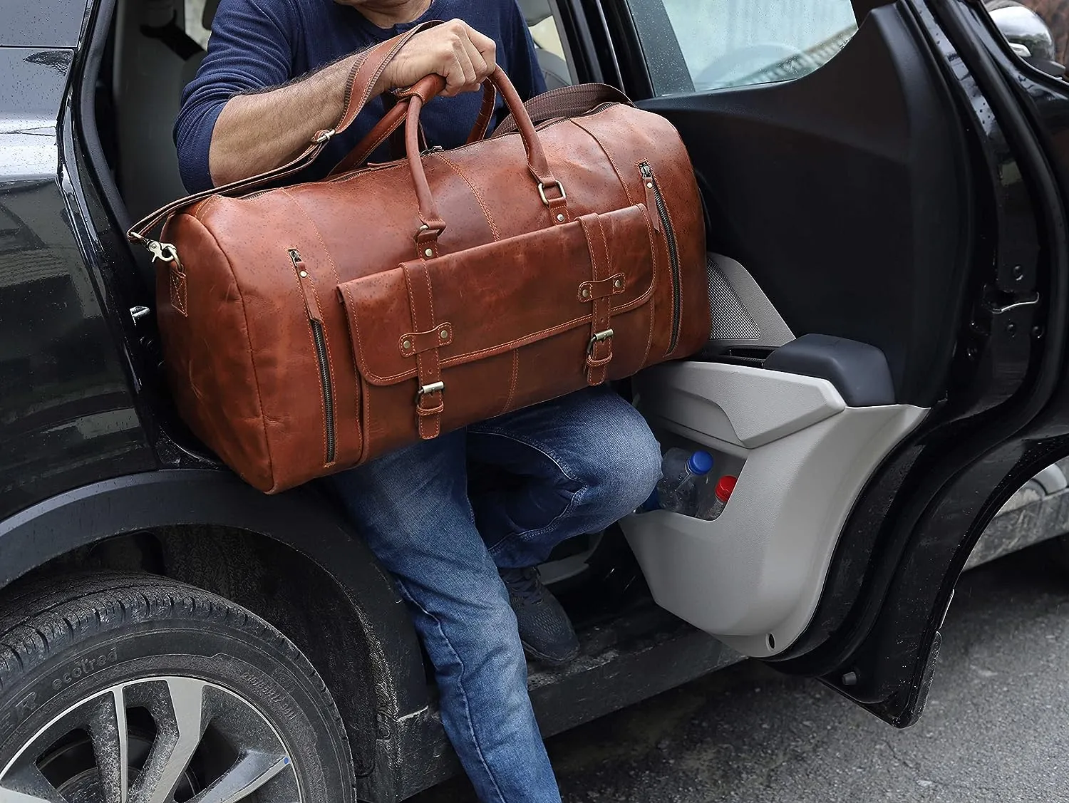 Classic Elegance in Every Journey: Large Leather Travel Duffel Bag Collection (Light Brown) – Leather Weekender BagAvailable in 20", 24", and 28" Sizes - Vintage Brown Leather Duffel Bag -