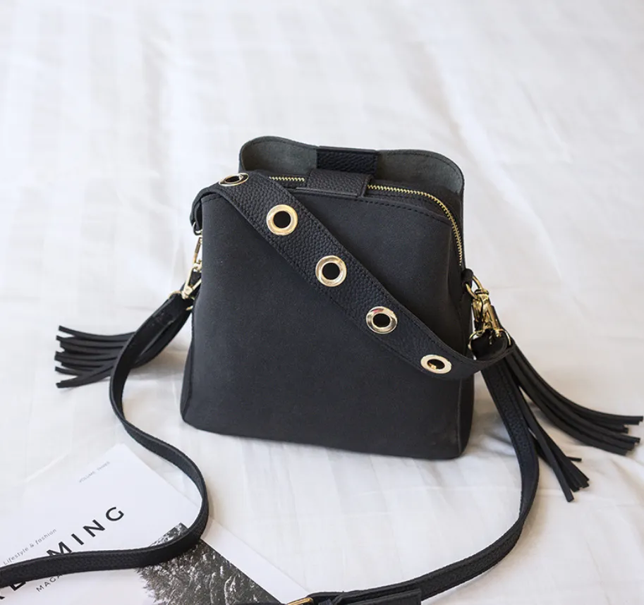 Crossbody Bucket Handbag