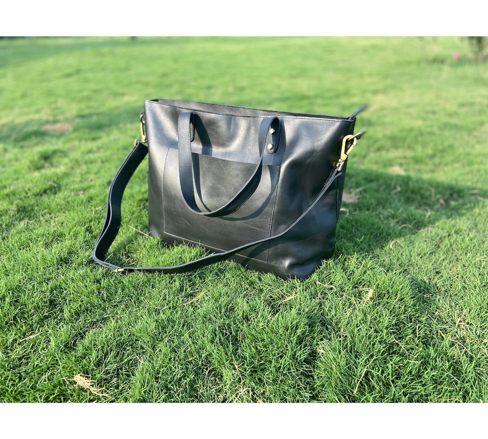 Extra Large Black Leather Shoulder bag