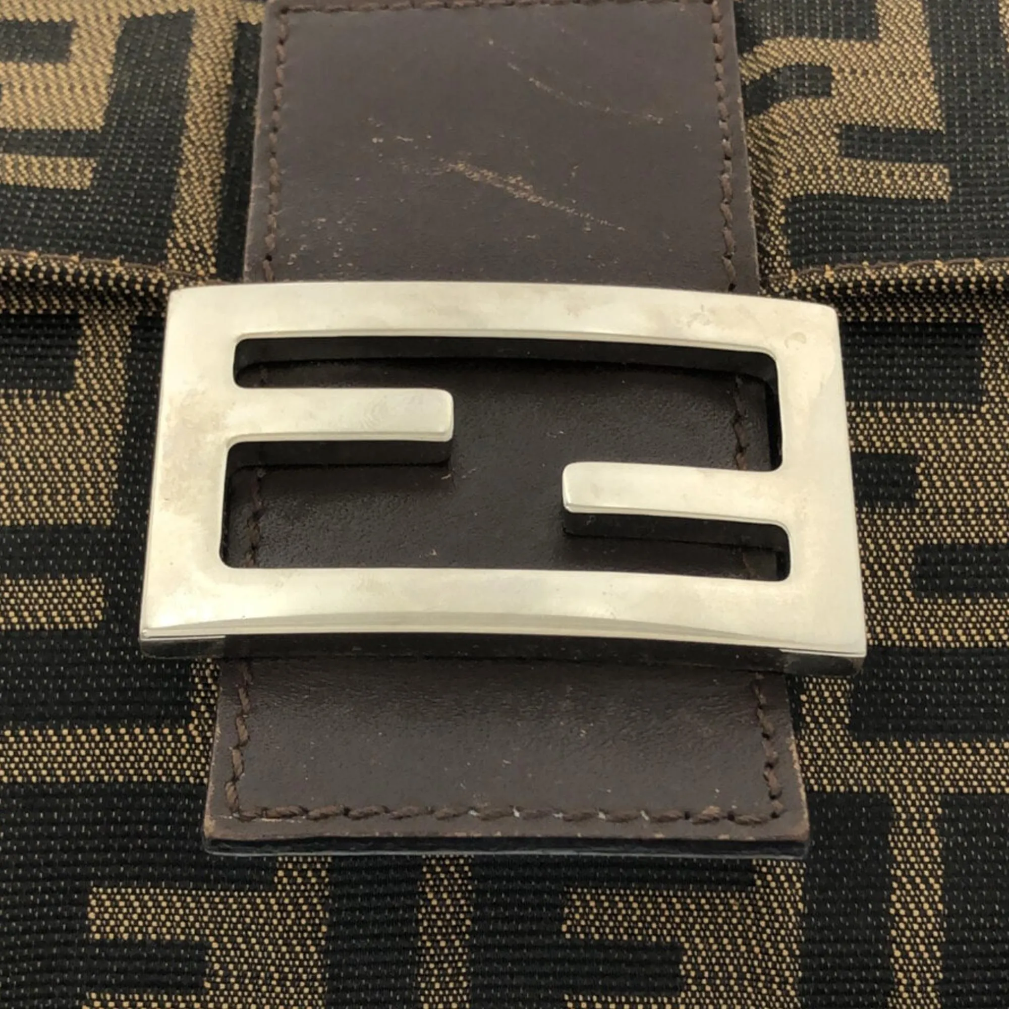 Fendi Zucca Mamma Baguette (SHG-8Ql3Mn)