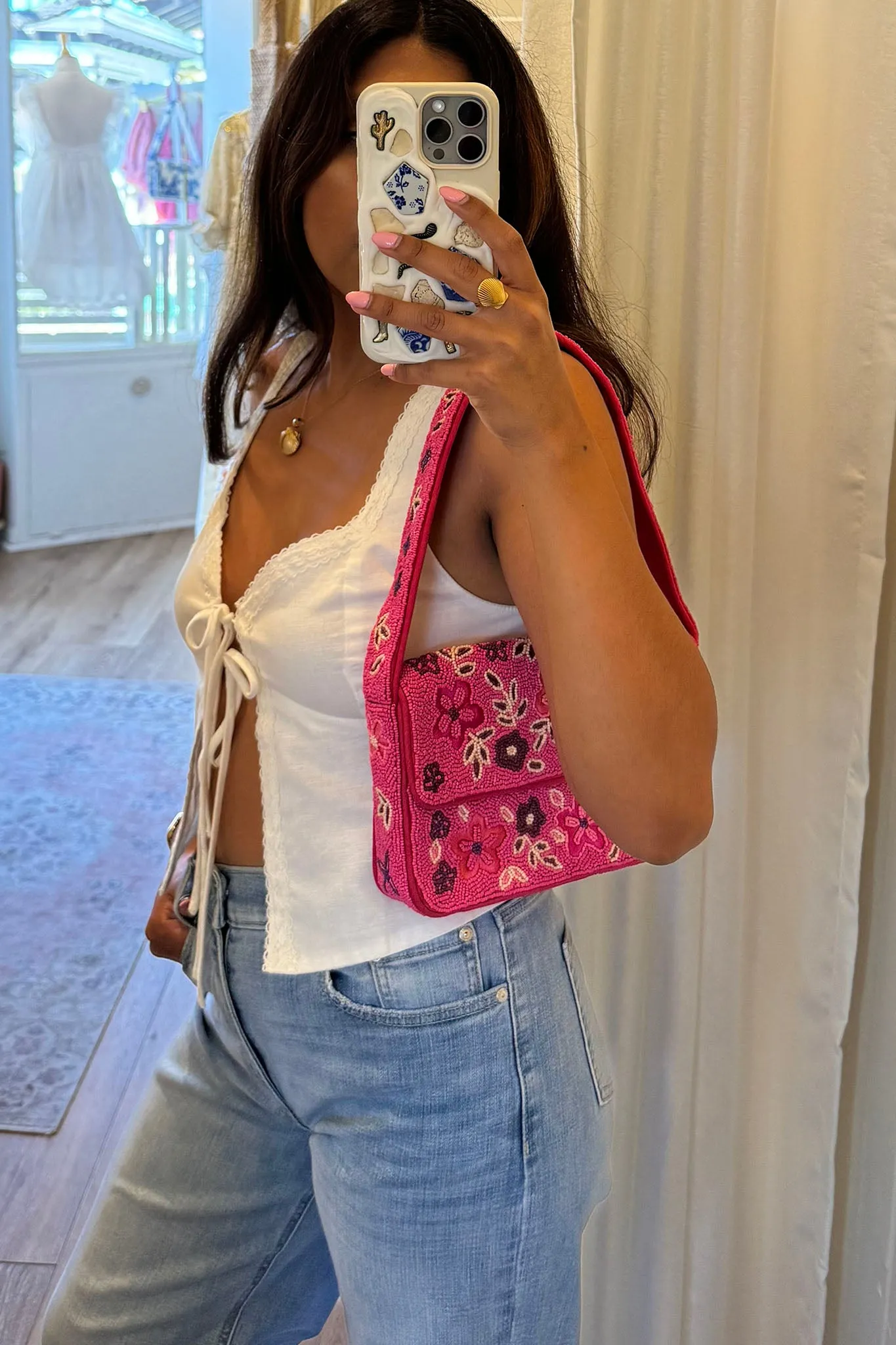 Lagunita Hand Beaded Shoulder Bag in Pink