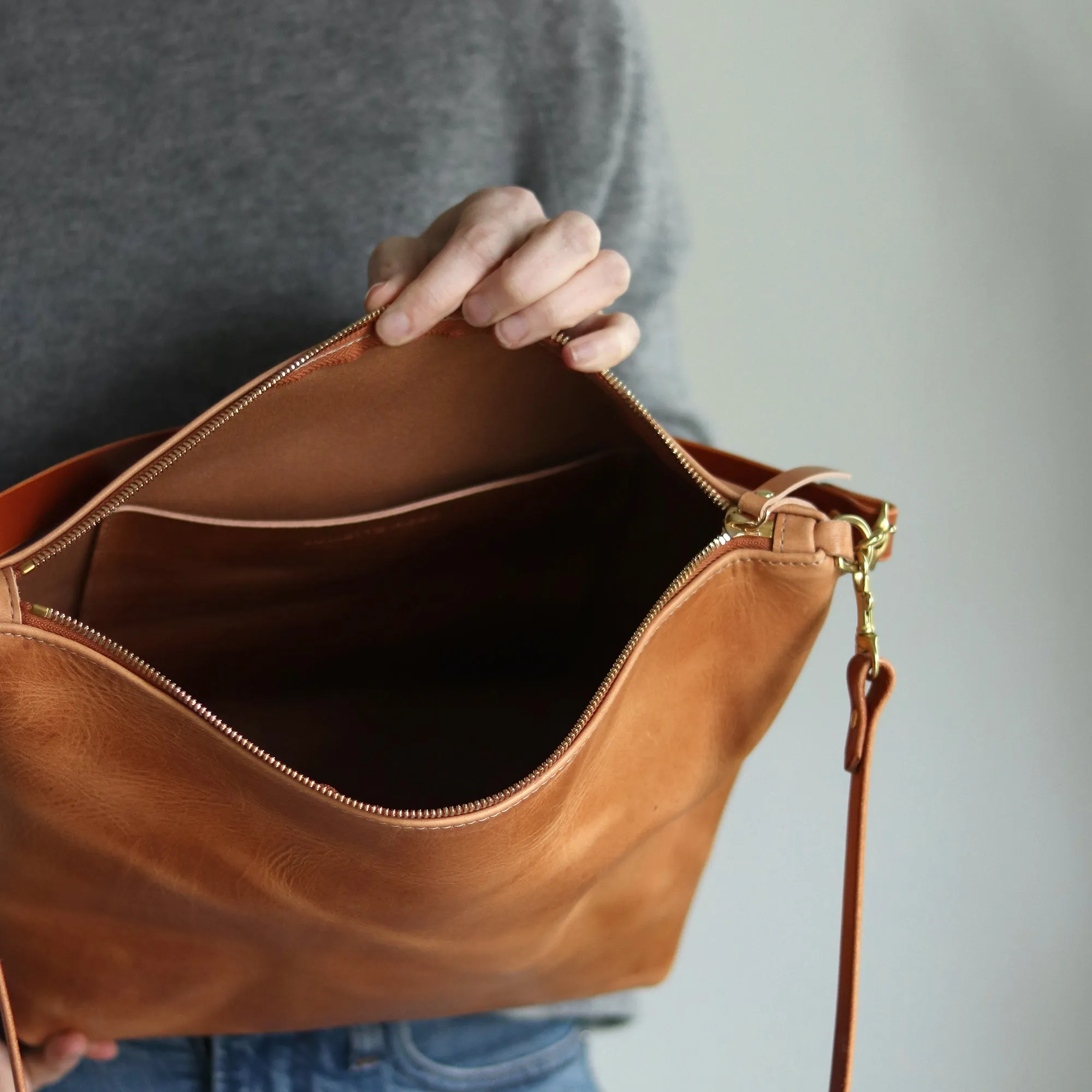 Large Slouchy Hobo Crossbody - Honey Brown Pull-up