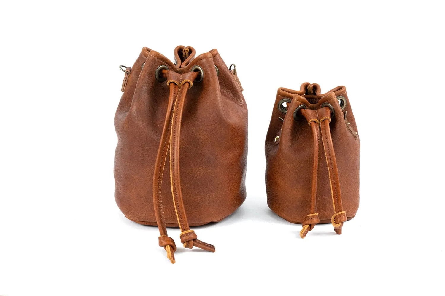 LEATHER BUCKET BAG - SMALL - PEANUT BISON