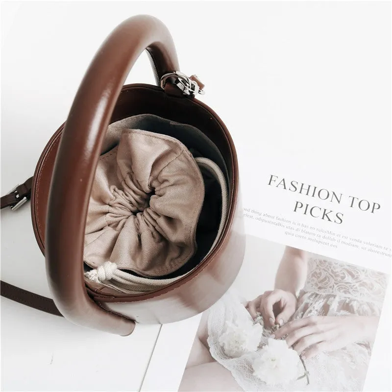 Leather Bucket Bag With Thick Handle