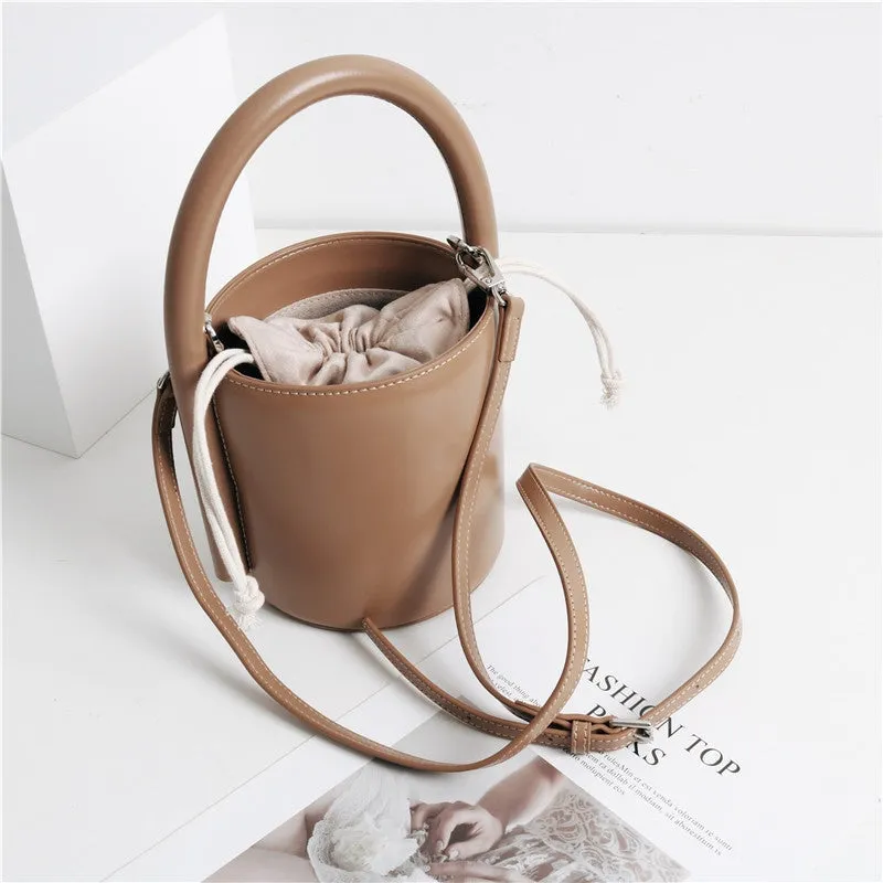 Leather Bucket Bag With Thick Handle