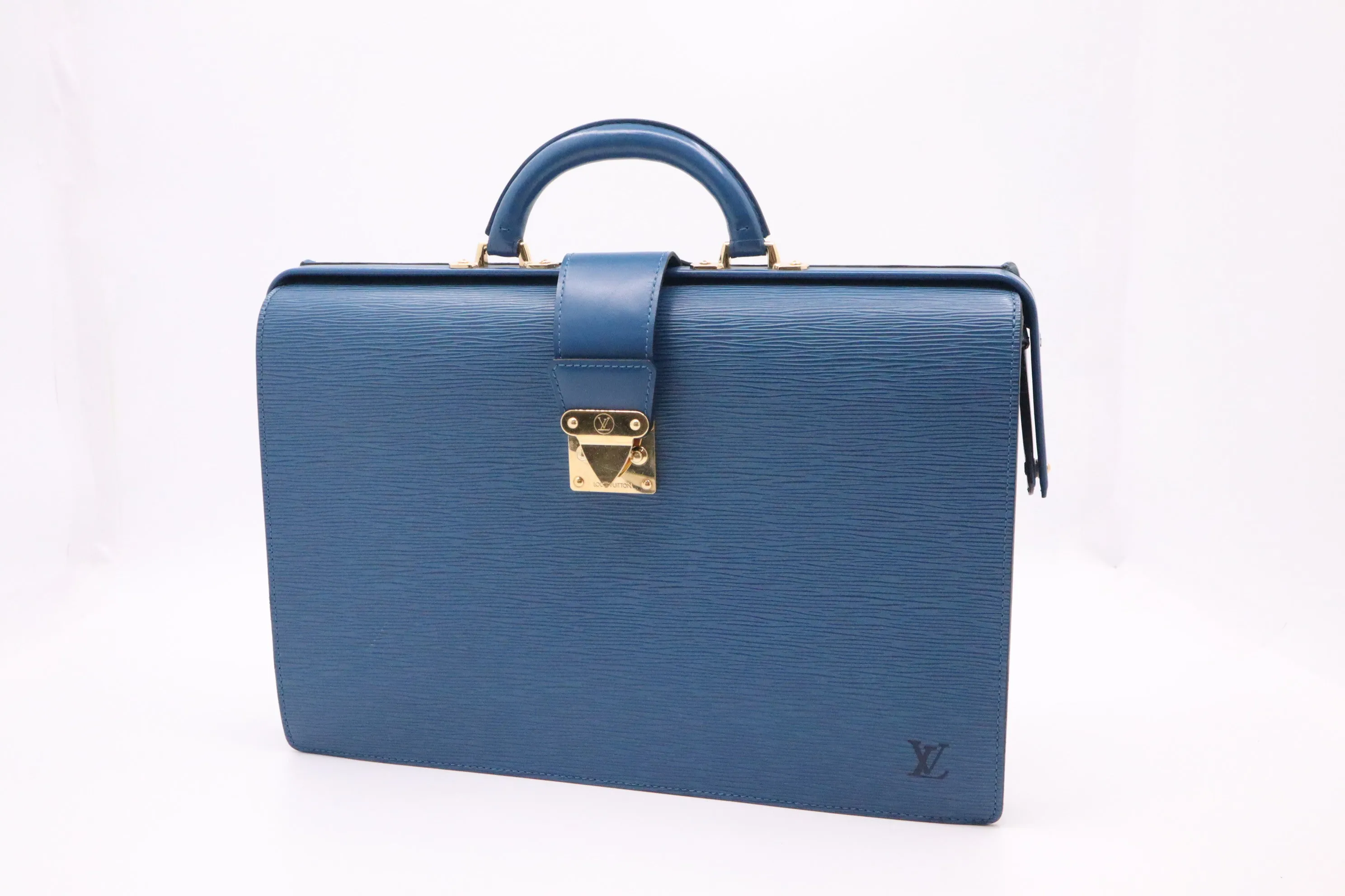 Louis Vuitton Serviette Fermoir in Blue Epi Leather