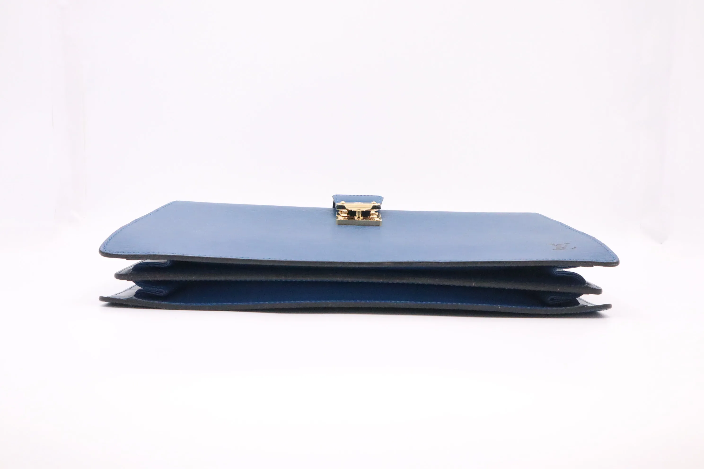 Louis Vuitton Serviette Fermoir in Blue Epi Leather