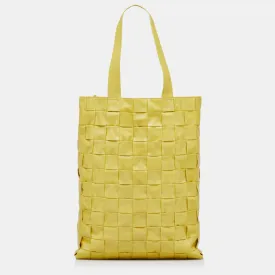 Maxi Calfskin Intrecciato Cassette Tote