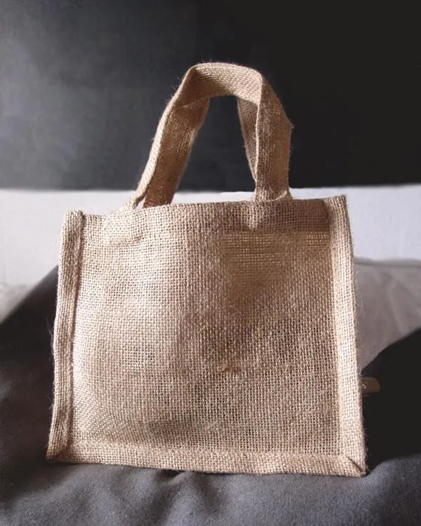 Small Burlap Party Favor Bags / Jute Gift Tote Bags  TJ767