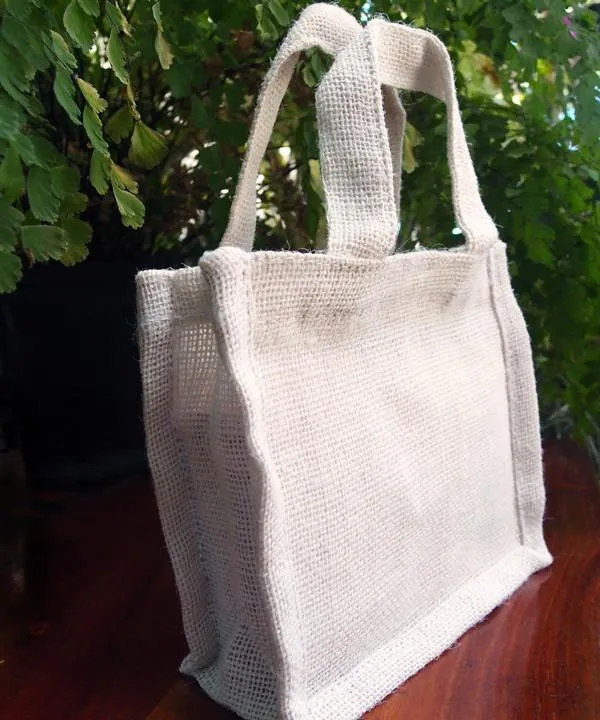 Small Burlap Party Favor Bags / Jute Gift Tote Bags  TJ767