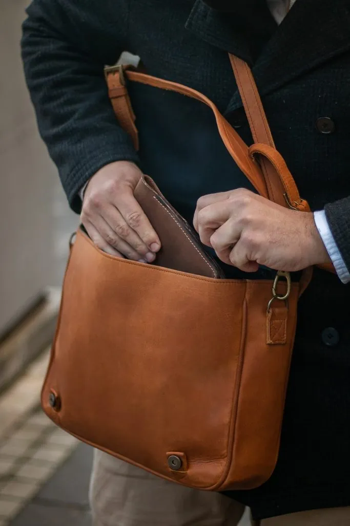 Tan Leather Goods - Alex Laptop Bag | Toffee