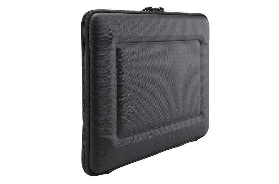 Thule Gauntlet 3.0 MacBook Sleeve in Black