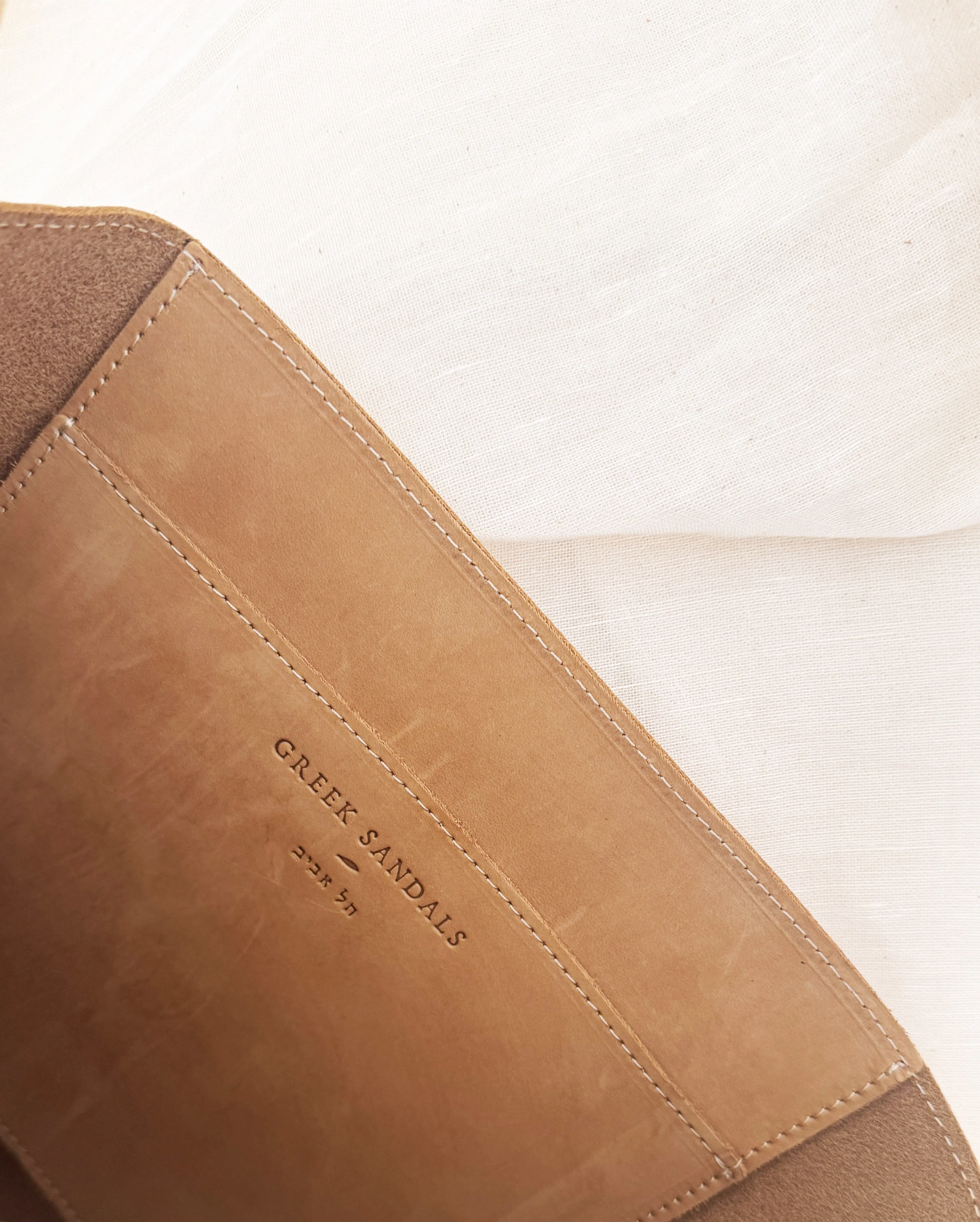 TOTE LEATHER BAG~ SUEDE CAMEL