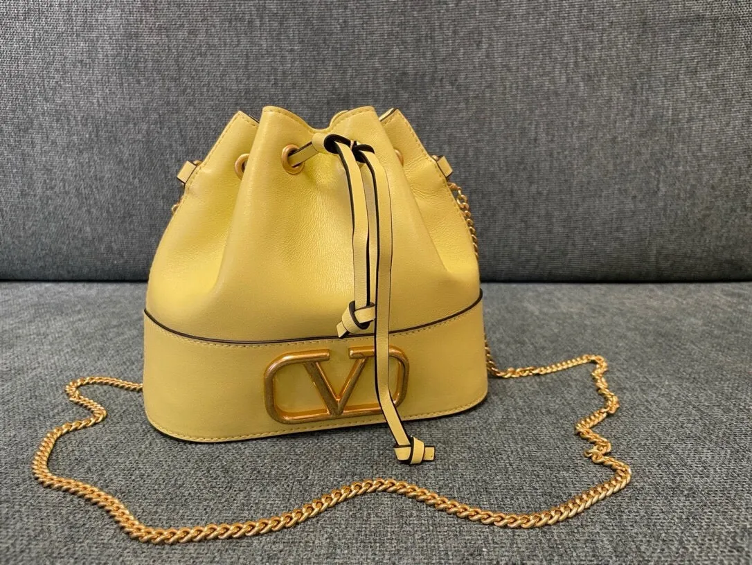 VLTN090 Mini Bucket Bag / W7.8xH6.6xD3.3 in / HIGHEST QUALITY VERSION