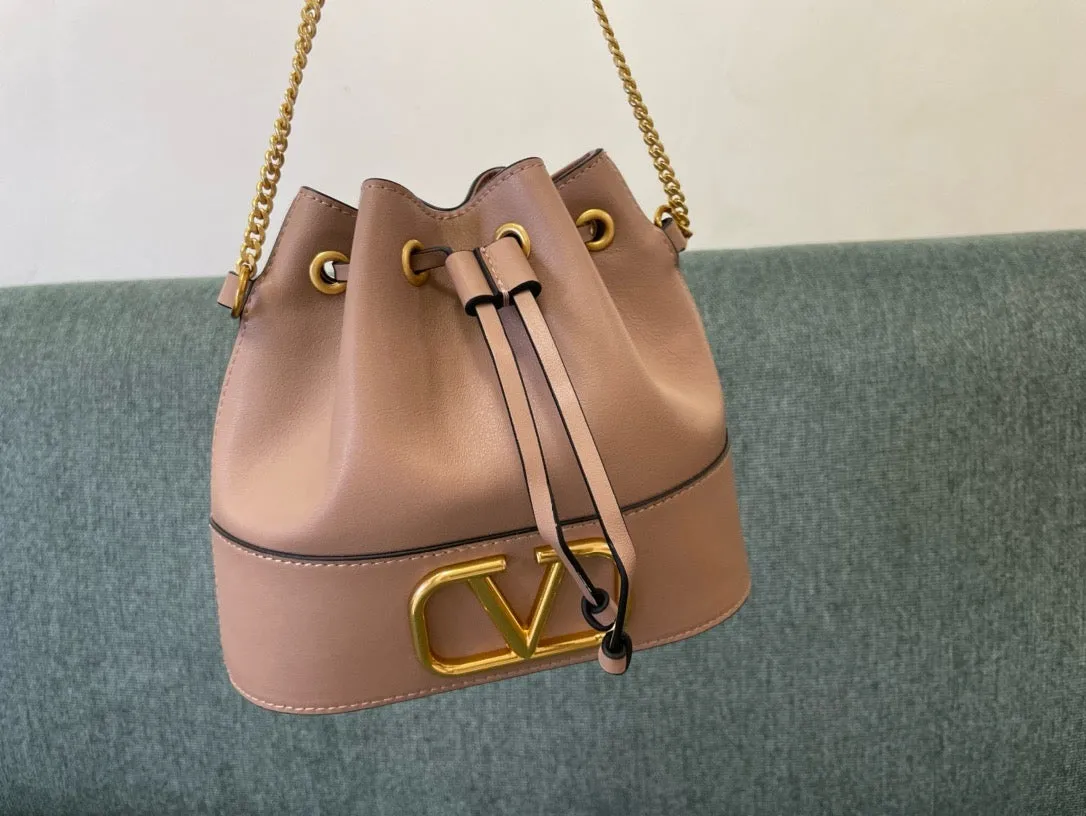 VLTN090 Mini Bucket Bag / W7.8xH6.6xD3.3 in / HIGHEST QUALITY VERSION